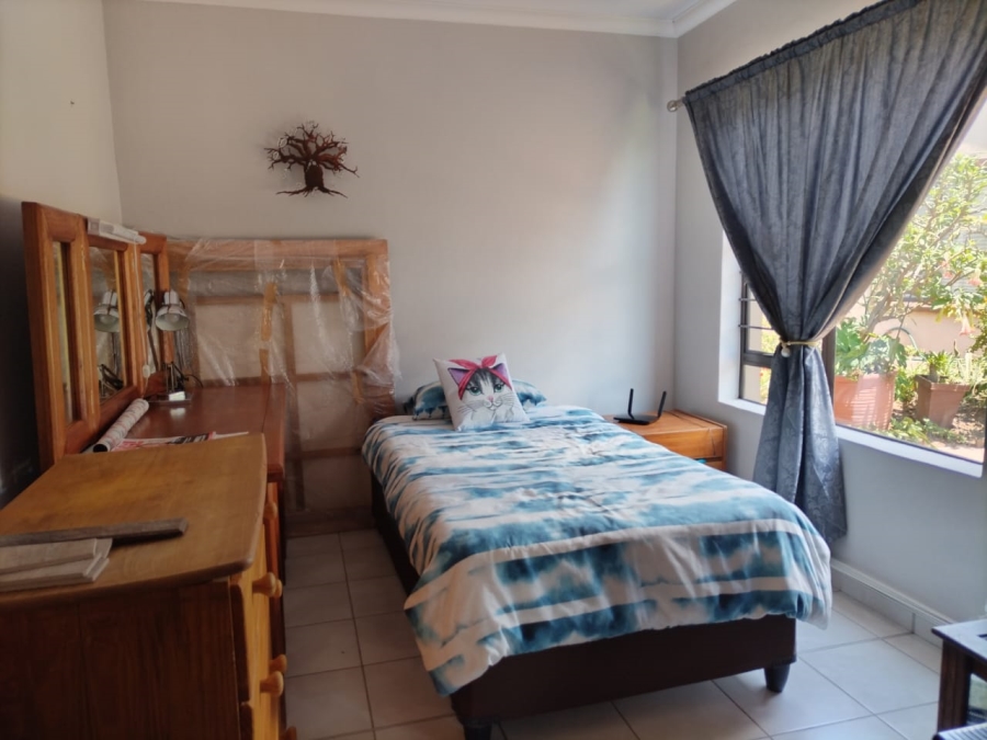 2 Bedroom Property for Sale in Waterval East North West